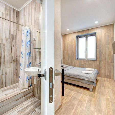 1 Room Apartment Near National Circus 키예프 외부 사진