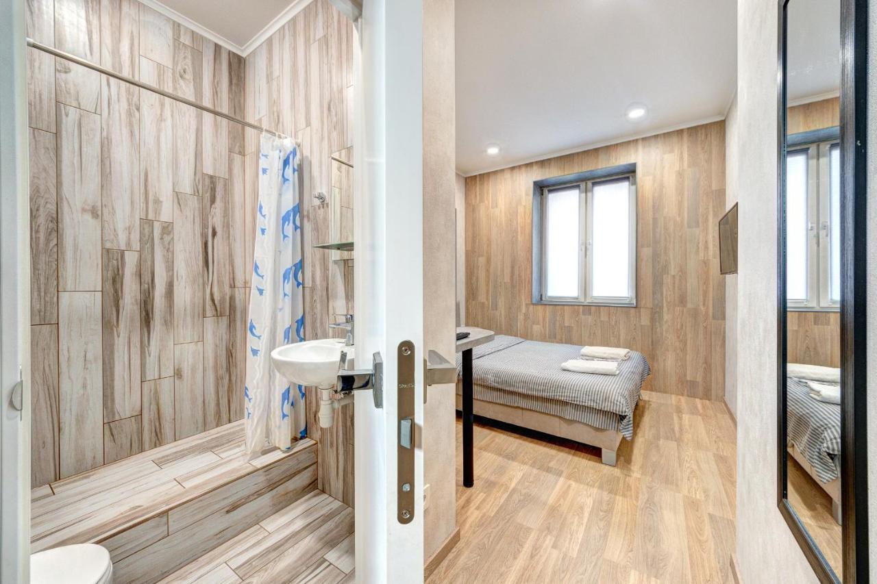 1 Room Apartment Near National Circus 키예프 외부 사진